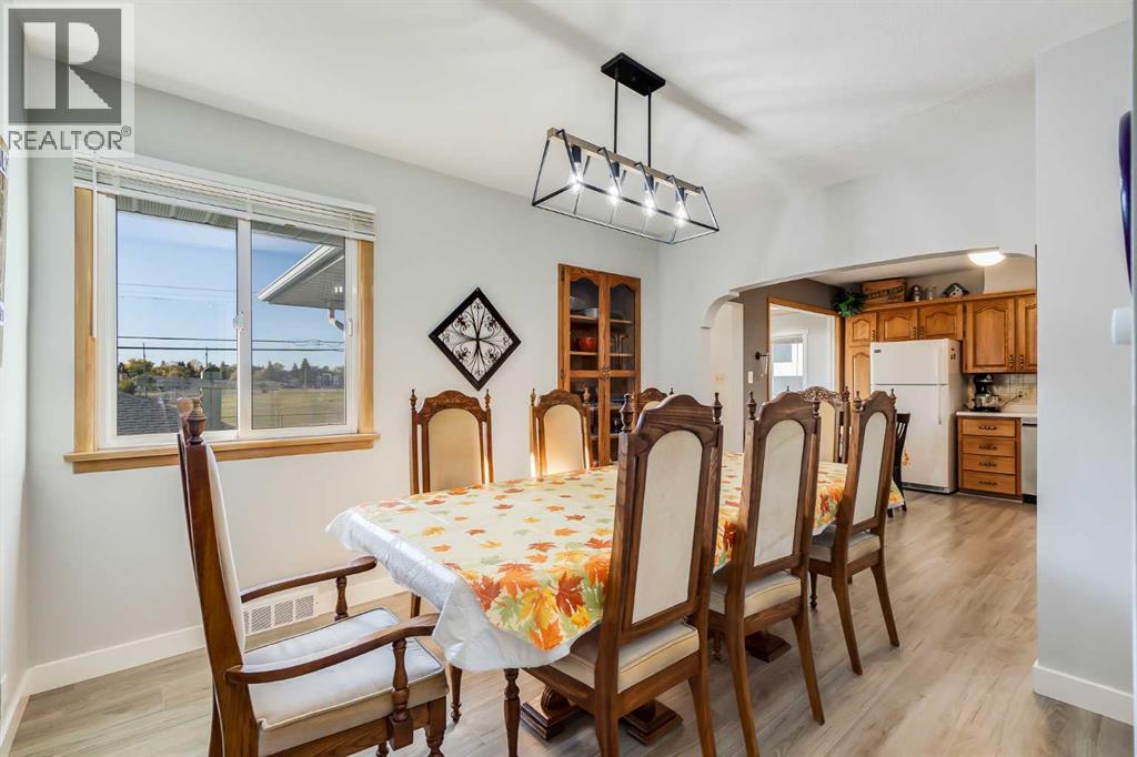 955 15 Avenue Ne, Calgary, Alberta  T2E 1J2 - Photo 8 - A2259956
