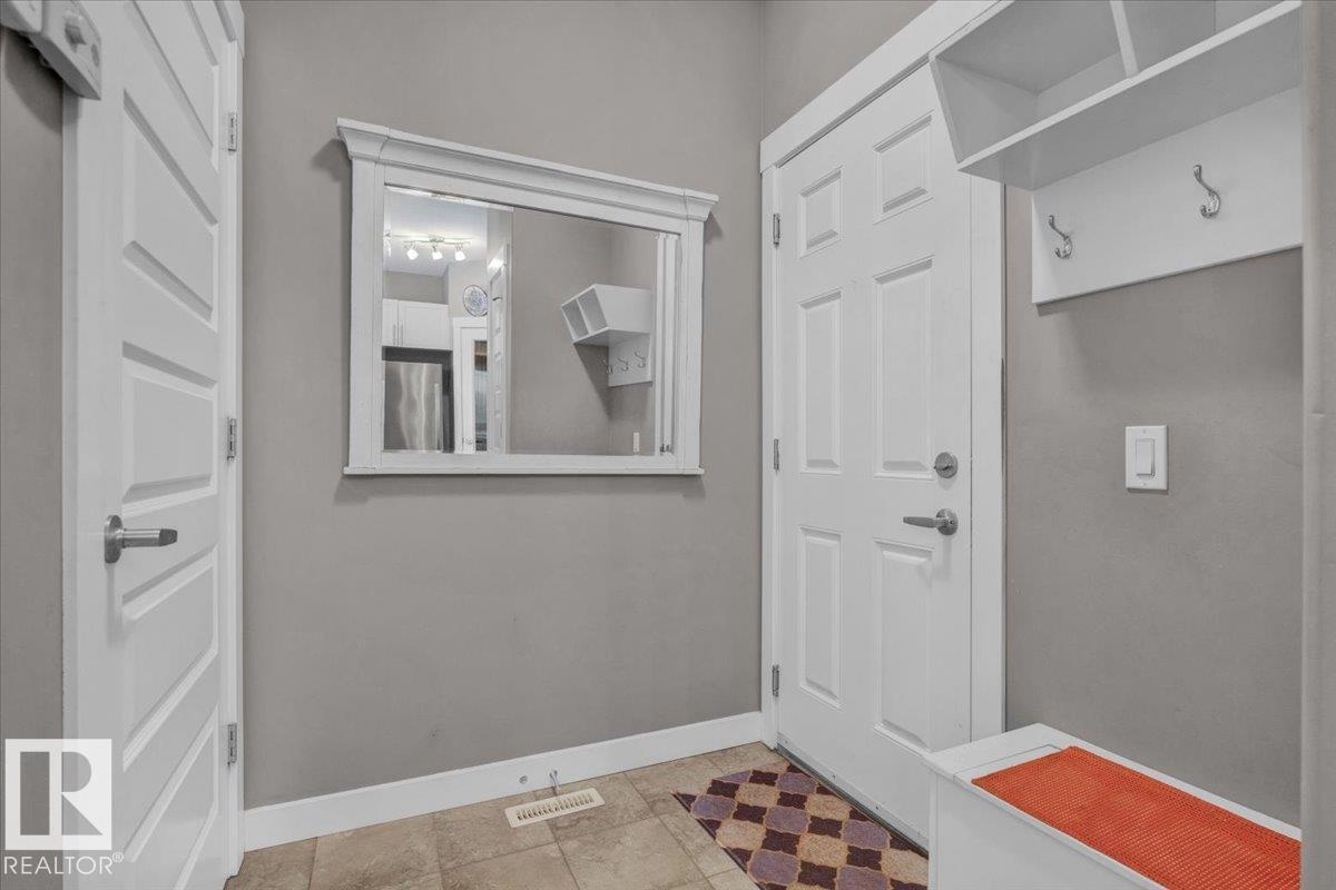 7214 174 Av Nw, Edmonton, Alberta  T5Z 0L3 - Photo 16 - E4459648