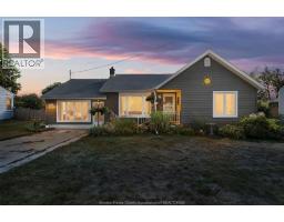 583 WALLACE, Windsor, Ontario