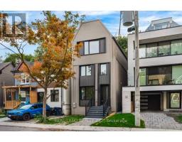 30 WINNIFRED AVENUE, Toronto, Ontario