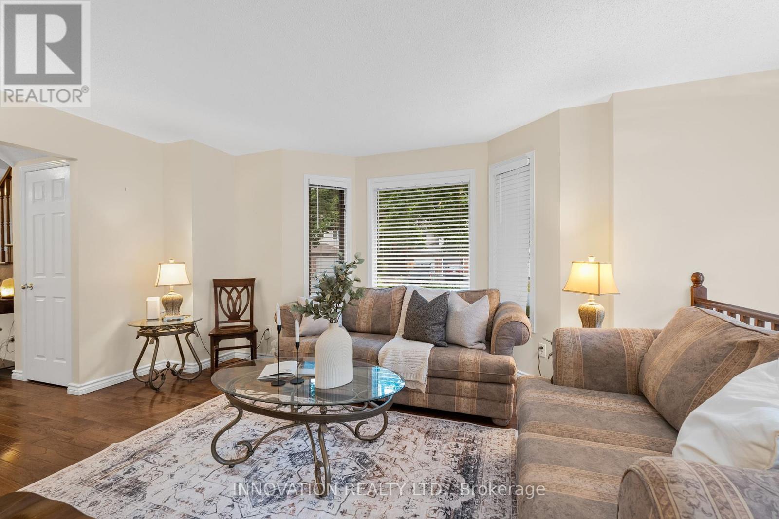 39 Furlong Crescent, Ottawa, Ontario  K2M 2J1 - Photo 13 - X12425400