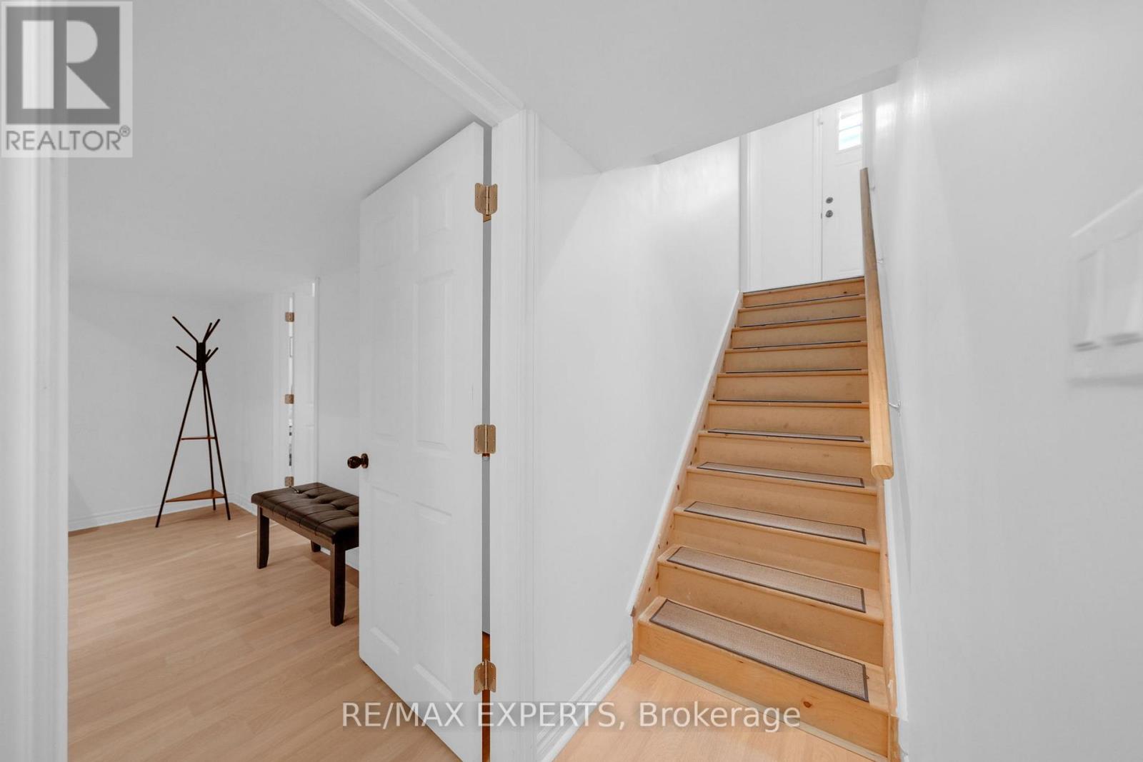 79 Shephard Avenue, New Tecumseth, Ontario  L9R 2G3 - Photo 34 - N12420685