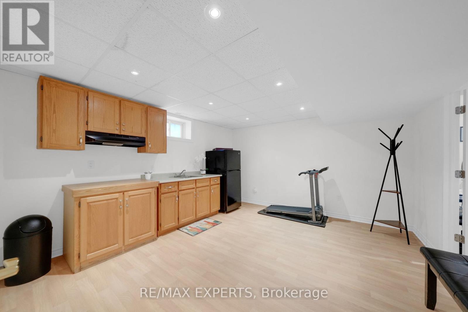 79 Shephard Avenue, New Tecumseth, Ontario  L9R 2G3 - Photo 35 - N12420685
