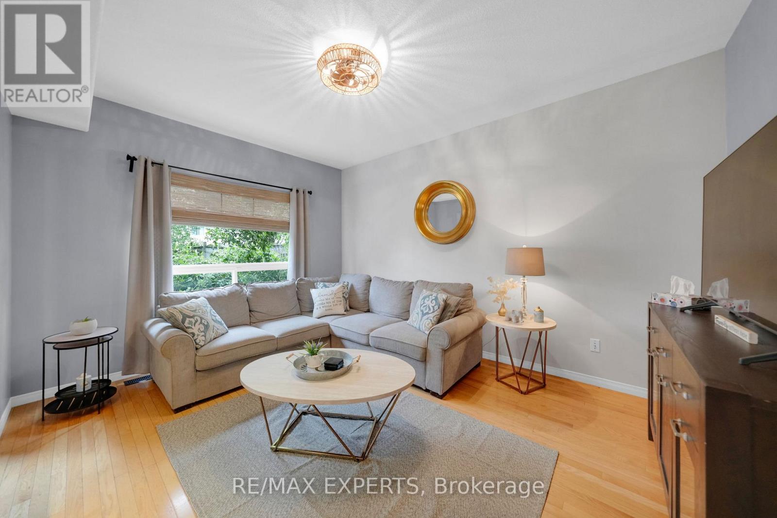 79 Shephard Avenue, New Tecumseth, Ontario  L9R 2G3 - Photo 19 - N12420685