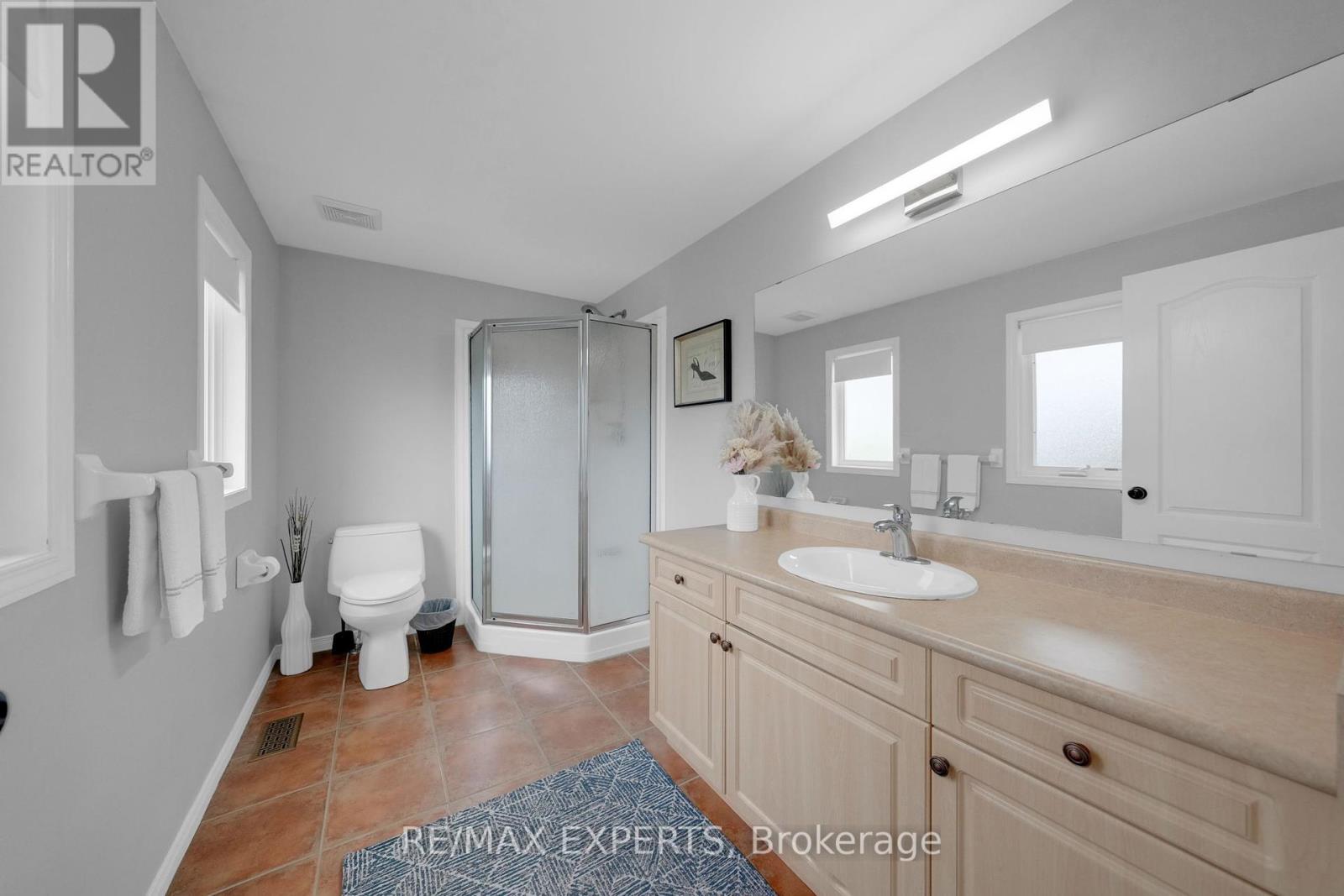 79 Shephard Avenue, New Tecumseth, Ontario  L9R 2G3 - Photo 27 - N12420685