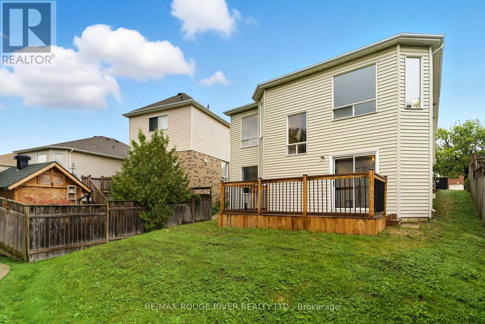 1050 Ridgemount Boulevard, Oshawa, Ontario  L1K 2K7 - Photo 43 - E12428765