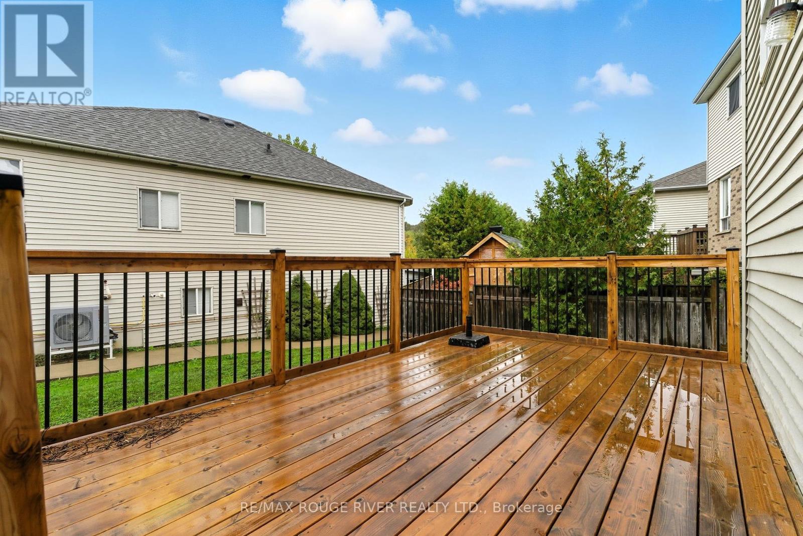 1050 Ridgemount Boulevard, Oshawa, Ontario  L1K 2K7 - Photo 45 - E12428765