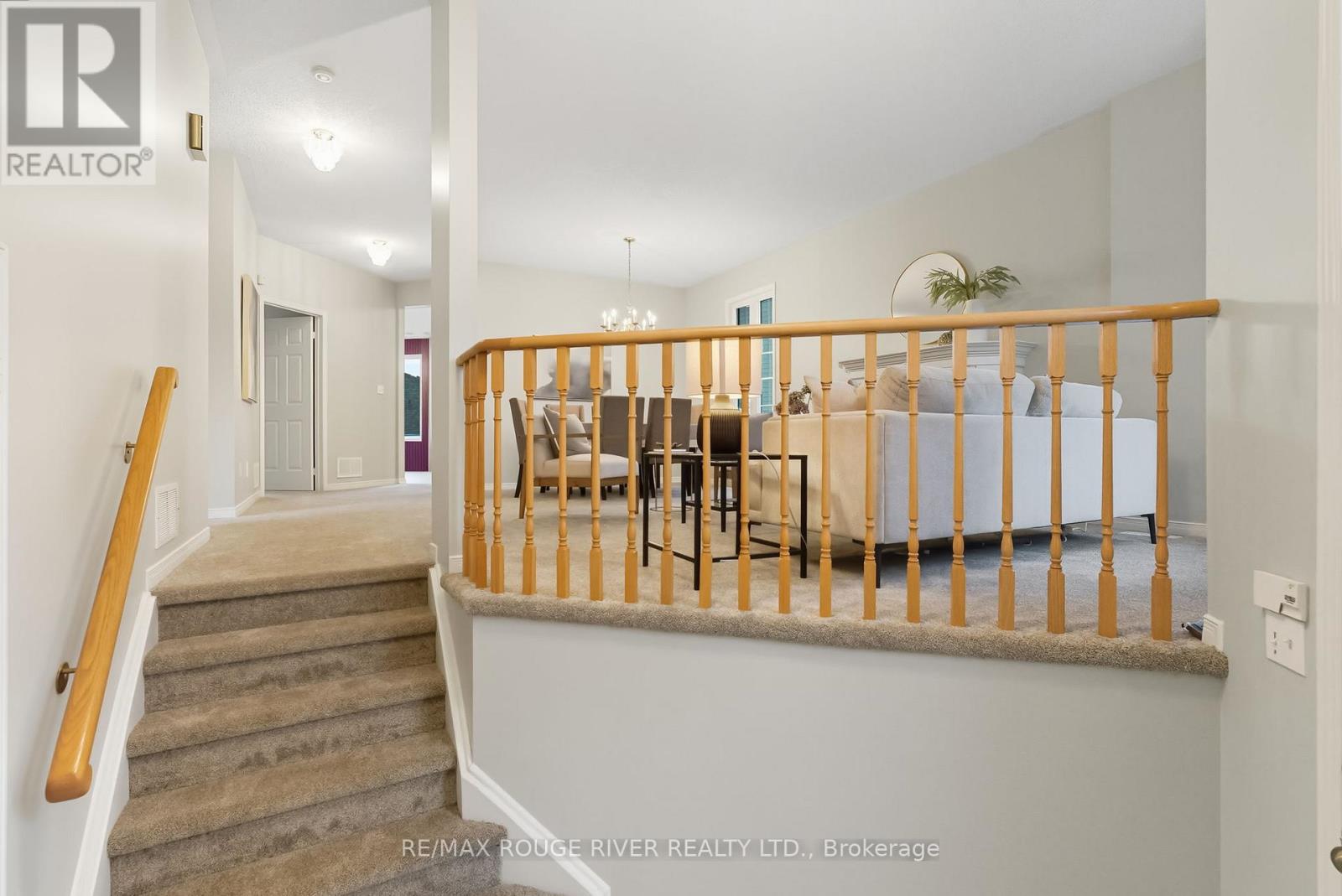 1050 Ridgemount Boulevard, Oshawa, Ontario  L1K 2K7 - Photo 7 - E12428765