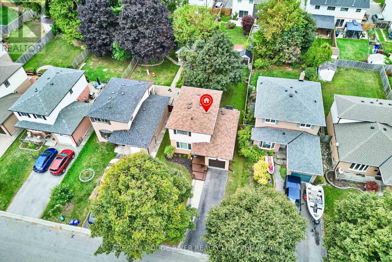 418 Grange Court, Oshawa, Ontario  L1G 7J1 - Photo 1 - E12428801