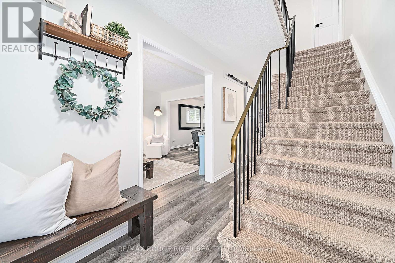 418 Grange Court, Oshawa, Ontario  L1G 7J1 - Photo 8 - E12428801