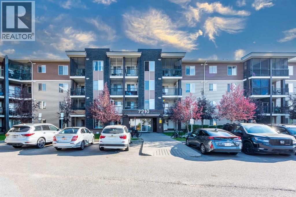 215, 7210 80 Avenue NE, Calgary, Alberta