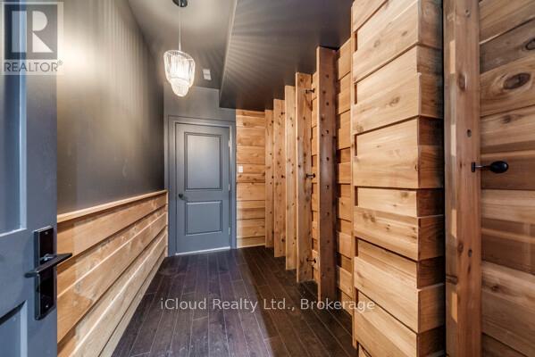 962 Fredonia Drive, Mississauga, Ontario  L5C 2W4 - Photo 26 - W12428138