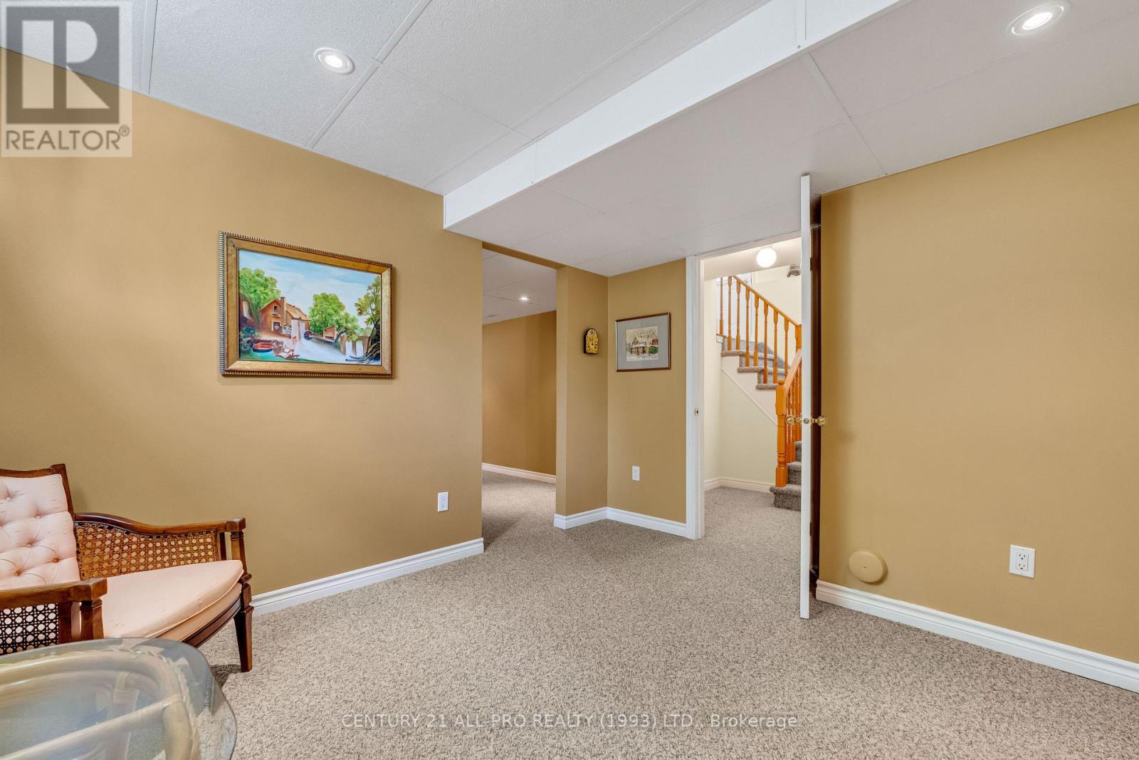 745 Prince Of Wales Drive, Cobourg, Ontario  K9A 5X9 - Photo 20 - X12428810