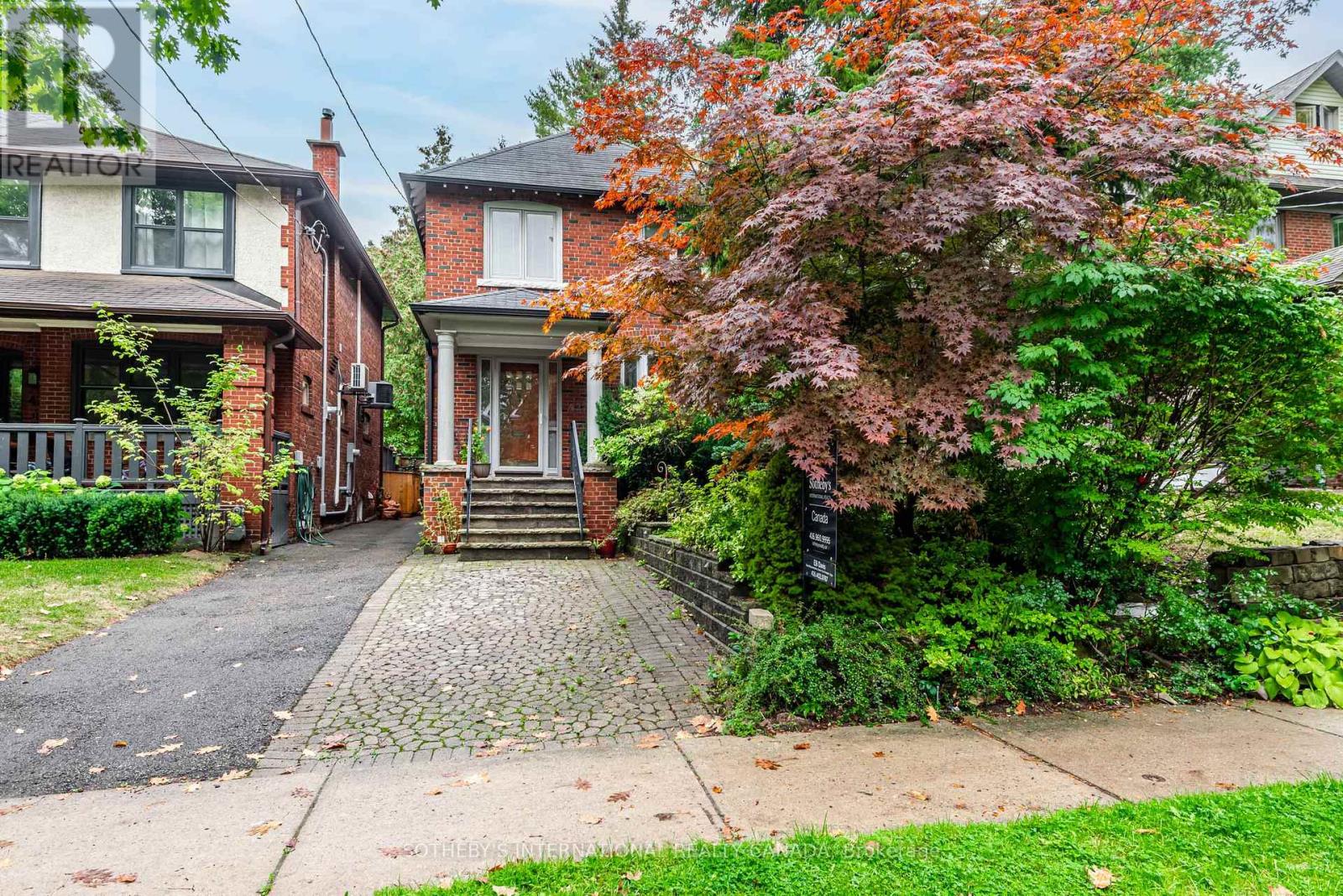 421 St Clair Avenue E, Toronto, Ontario  M4T 1P6 - Photo 3 - C12428629