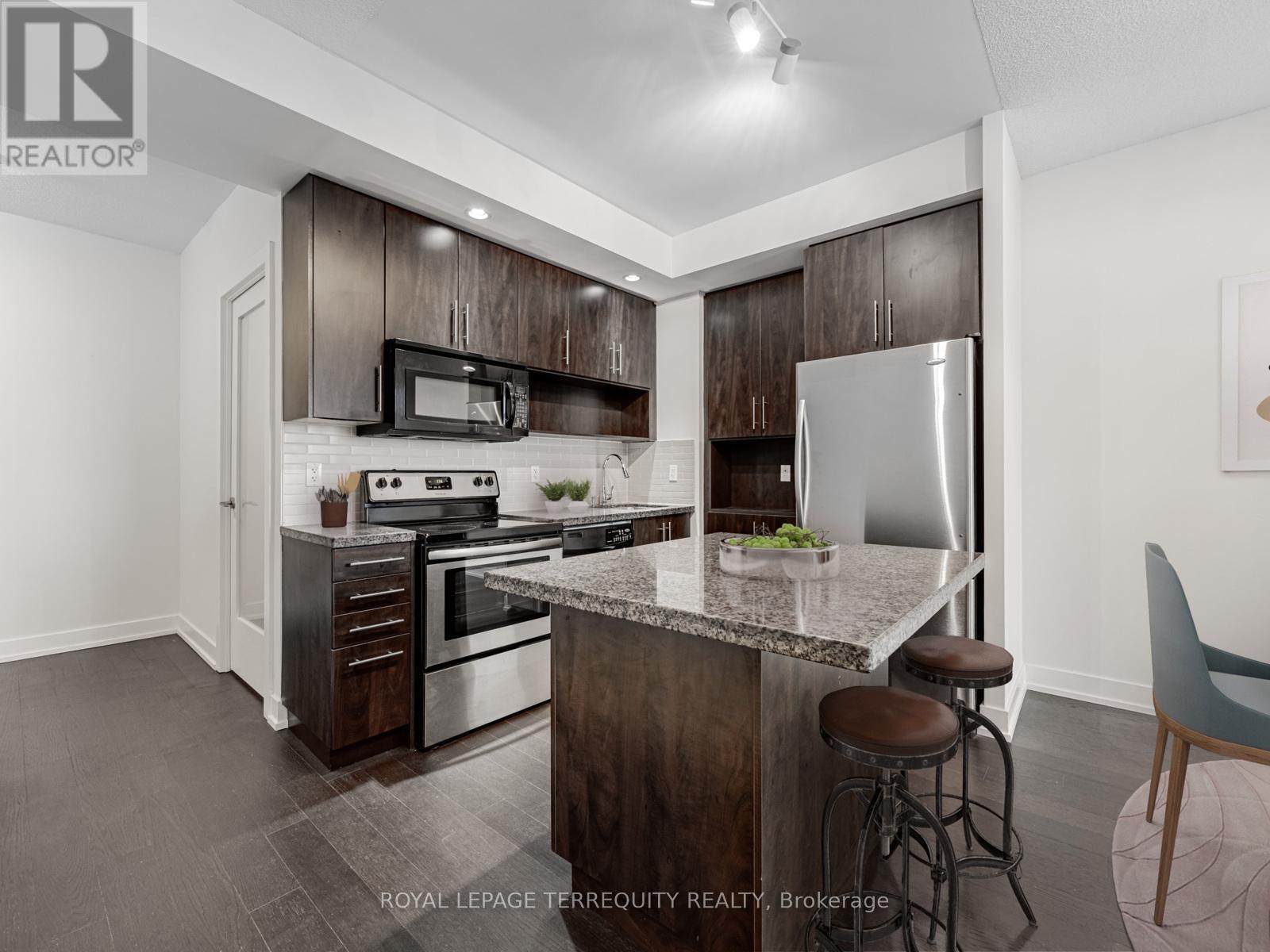 3603 - 120 Homewood Avenue, Toronto, Ontario  M4Y 2J3 - Photo 8 - C12428646