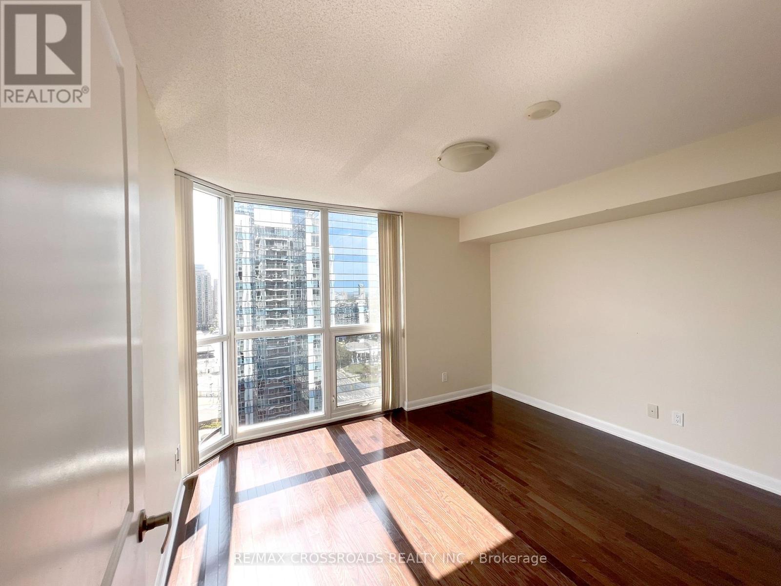 2109 - 5791 Yonge Street, Toronto, Ontario  M2M 0A8 - Photo 9 - C12428654