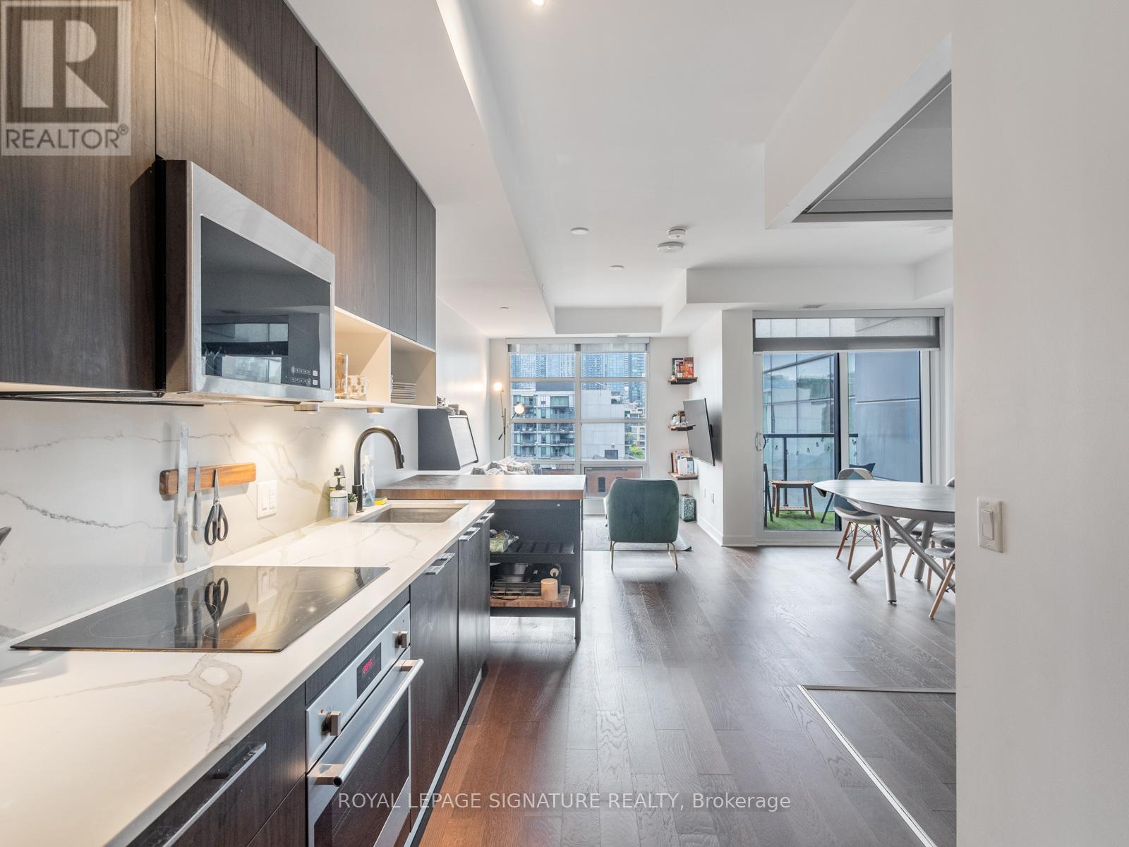 905 - 501 Adelaide Street W, Toronto, Ontario  M5V 0R3 - Photo 2 - C12428658