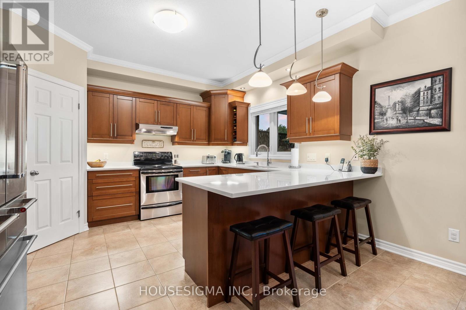2203 Wickerson Road, London South, Ontario  N6K 0C3 - Photo 13 - X12428713