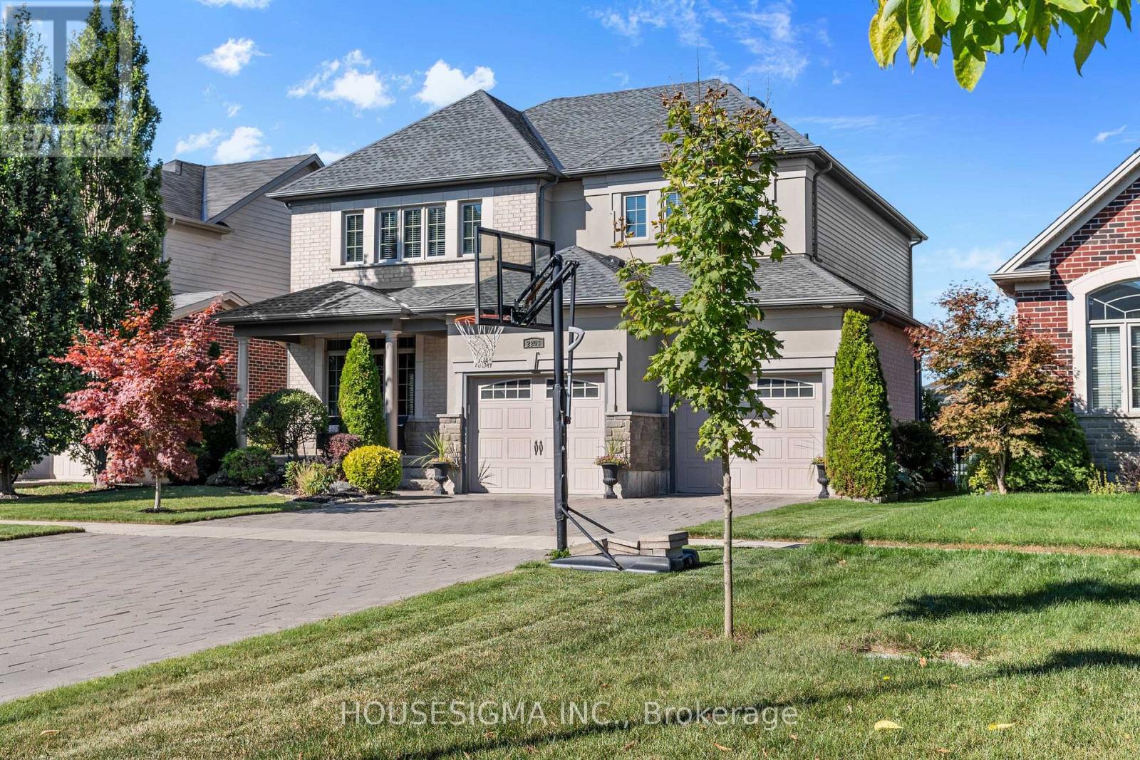 2203 Wickerson Road, London South, Ontario  N6K 0C3 - Photo 2 - X12428713