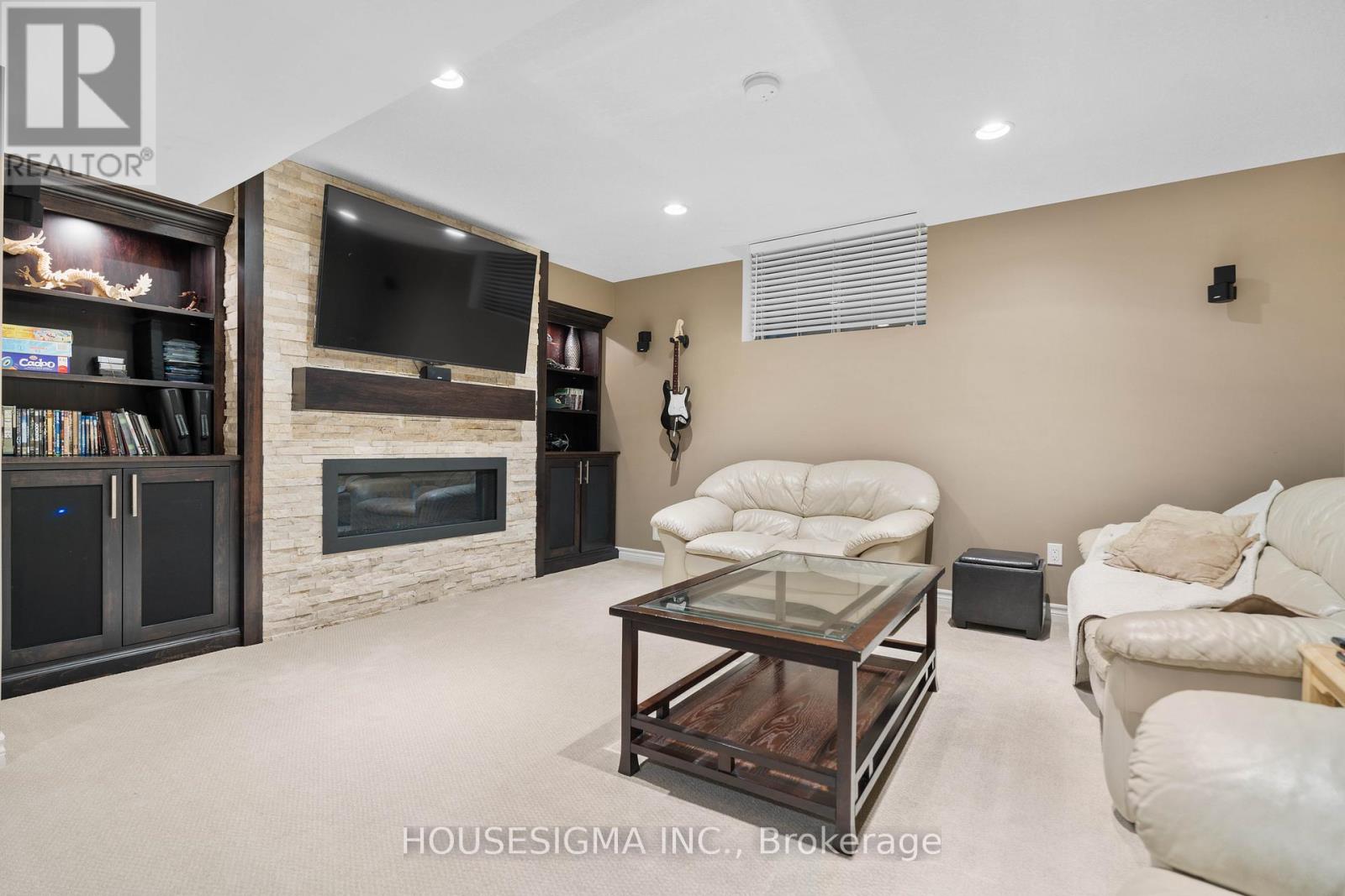 2203 Wickerson Road, London South, Ontario  N6K 0C3 - Photo 31 - X12428713