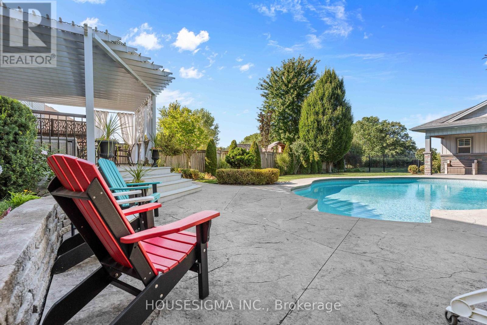 2203 Wickerson Road, London South, Ontario  N6K 0C3 - Photo 39 - X12428713
