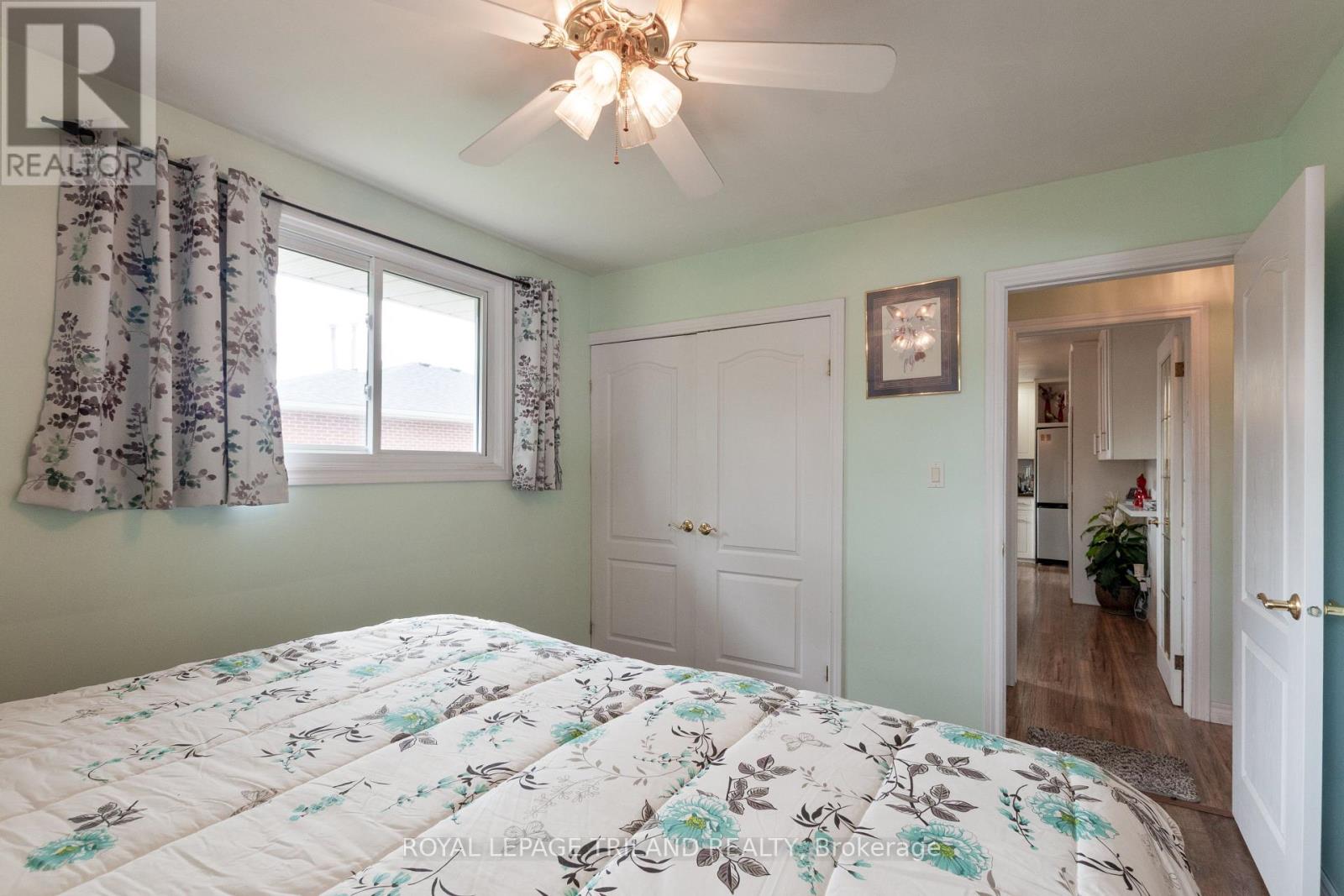 11 Gregory Place, St. Thomas, Ontario  N5R 4S4 - Photo 18 - X12428745