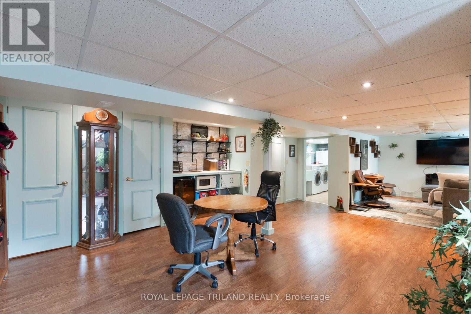 11 Gregory Place, St. Thomas, Ontario  N5R 4S4 - Photo 25 - X12428745