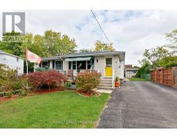 11 Gregory Place, St. Thomas, Ca