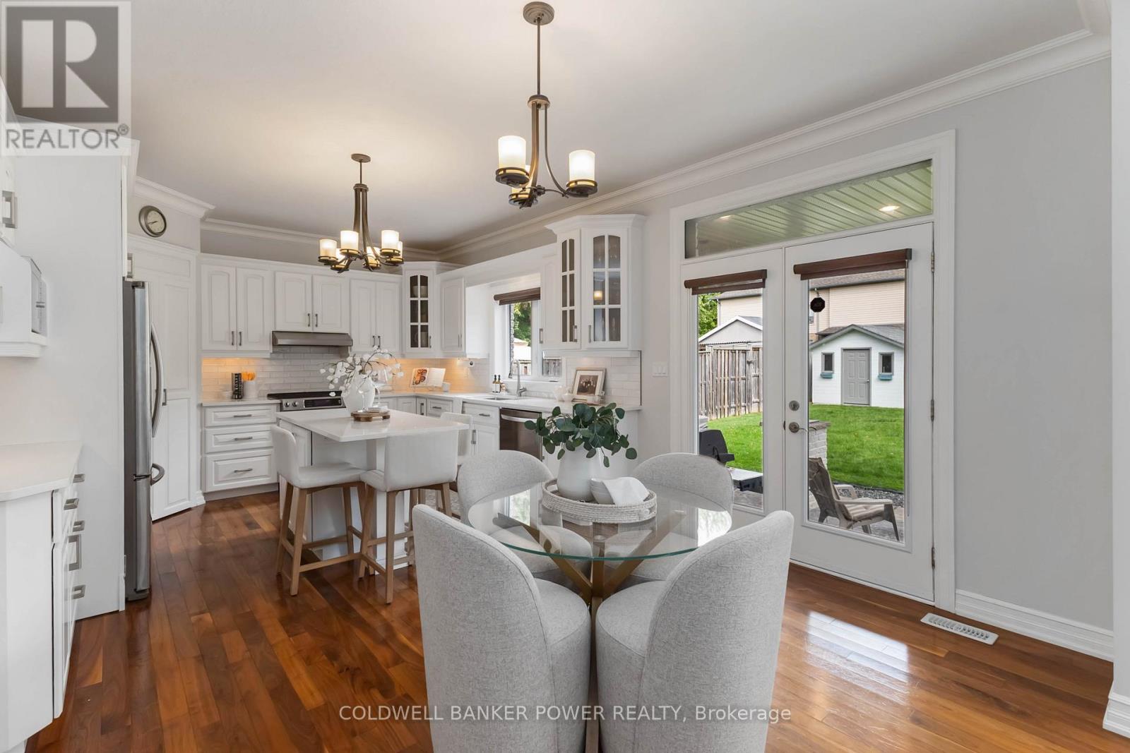 2098 Logans Run, London South, Ontario  N6K 0B3 - Photo 16 - X12428748