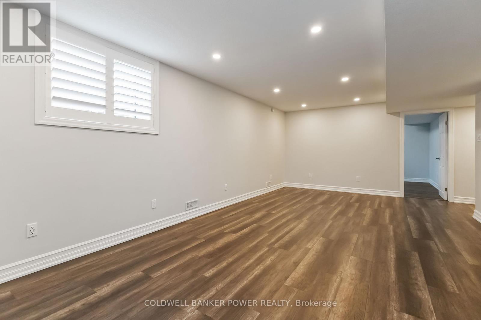 2098 Logans Run, London South, Ontario  N6K 0B3 - Photo 40 - X12428748