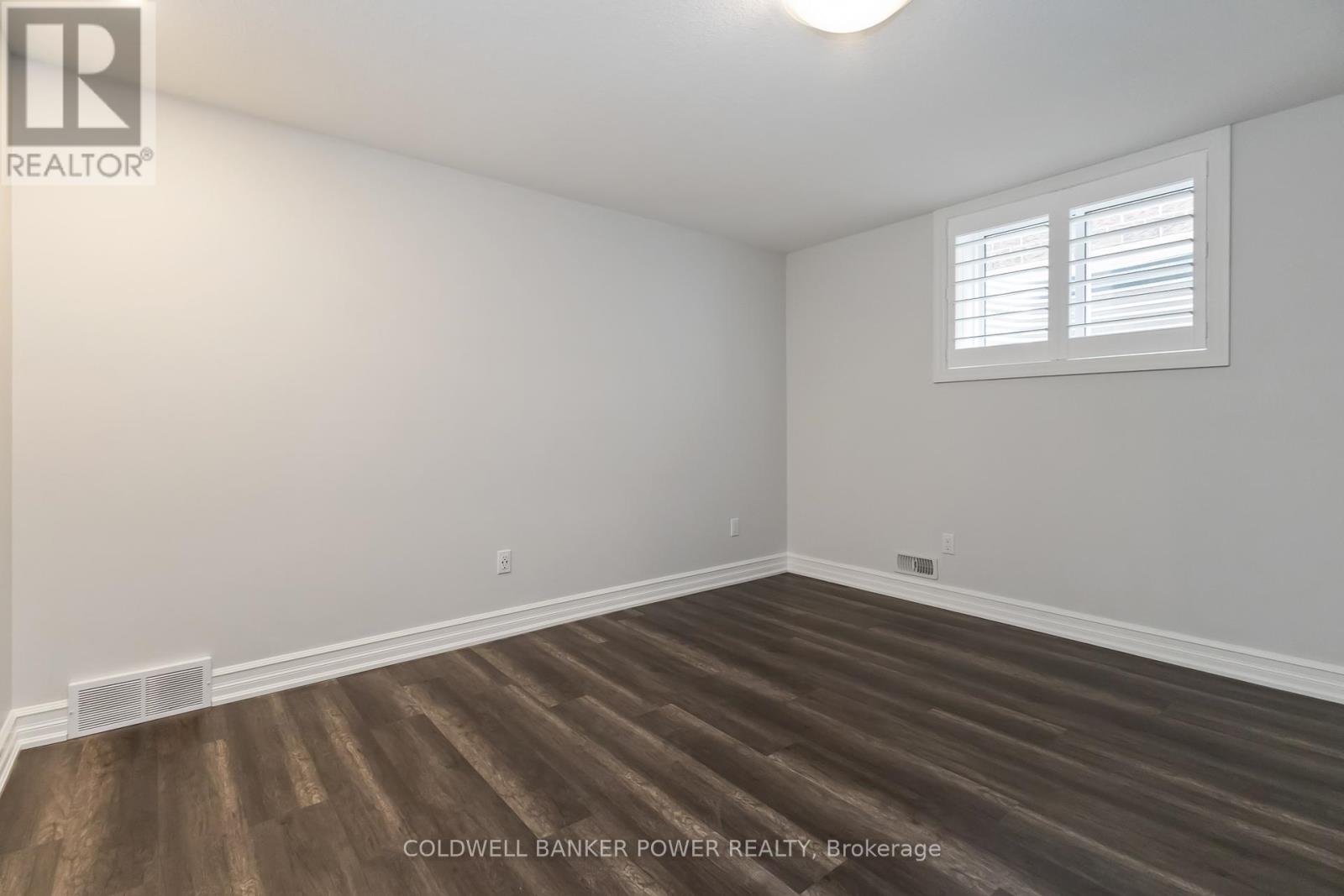 2098 Logans Run, London South, Ontario  N6K 0B3 - Photo 41 - X12428748