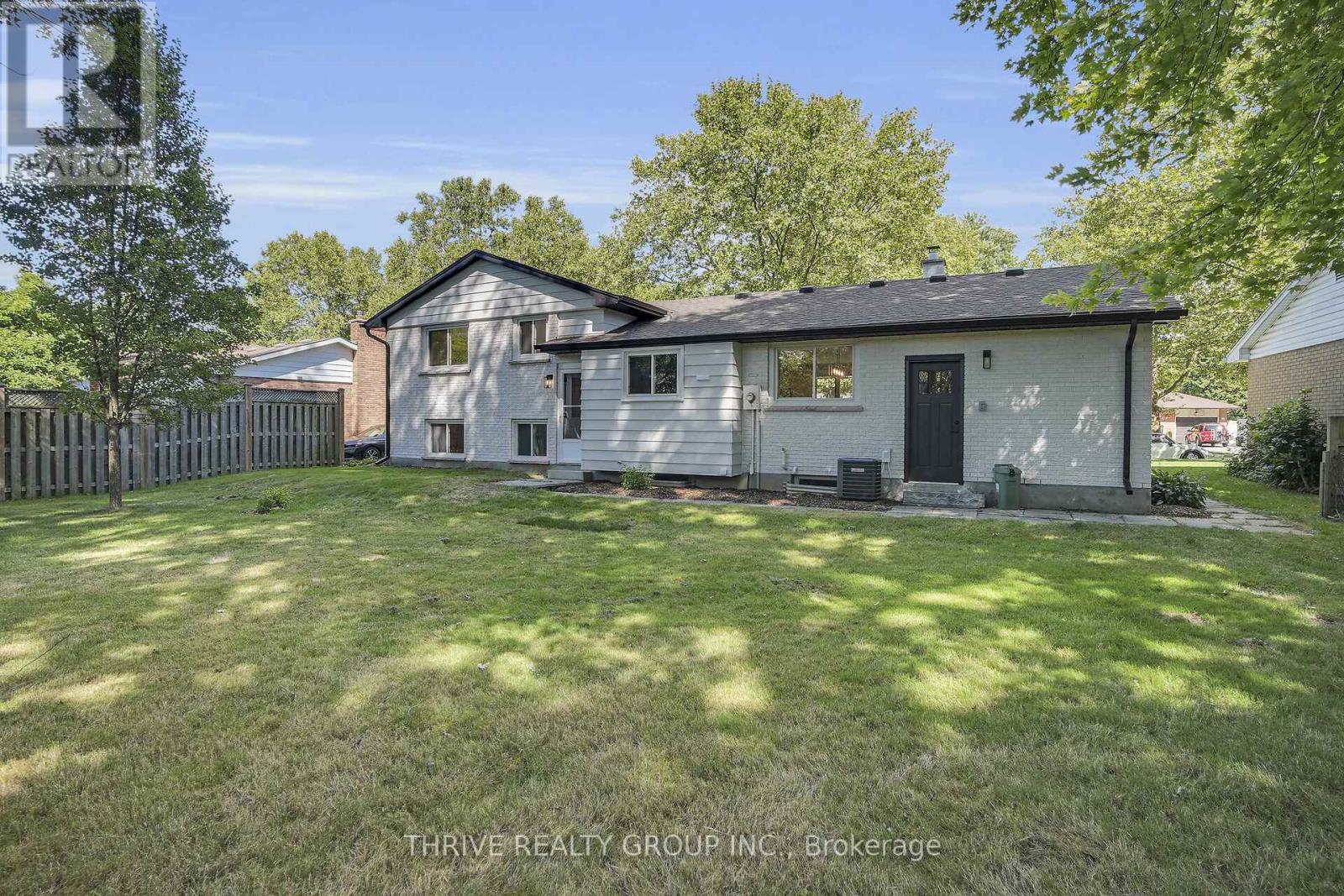 553 Viscount Road, London South, Ontario  N6J 2Y1 - Photo 34 - X12428772