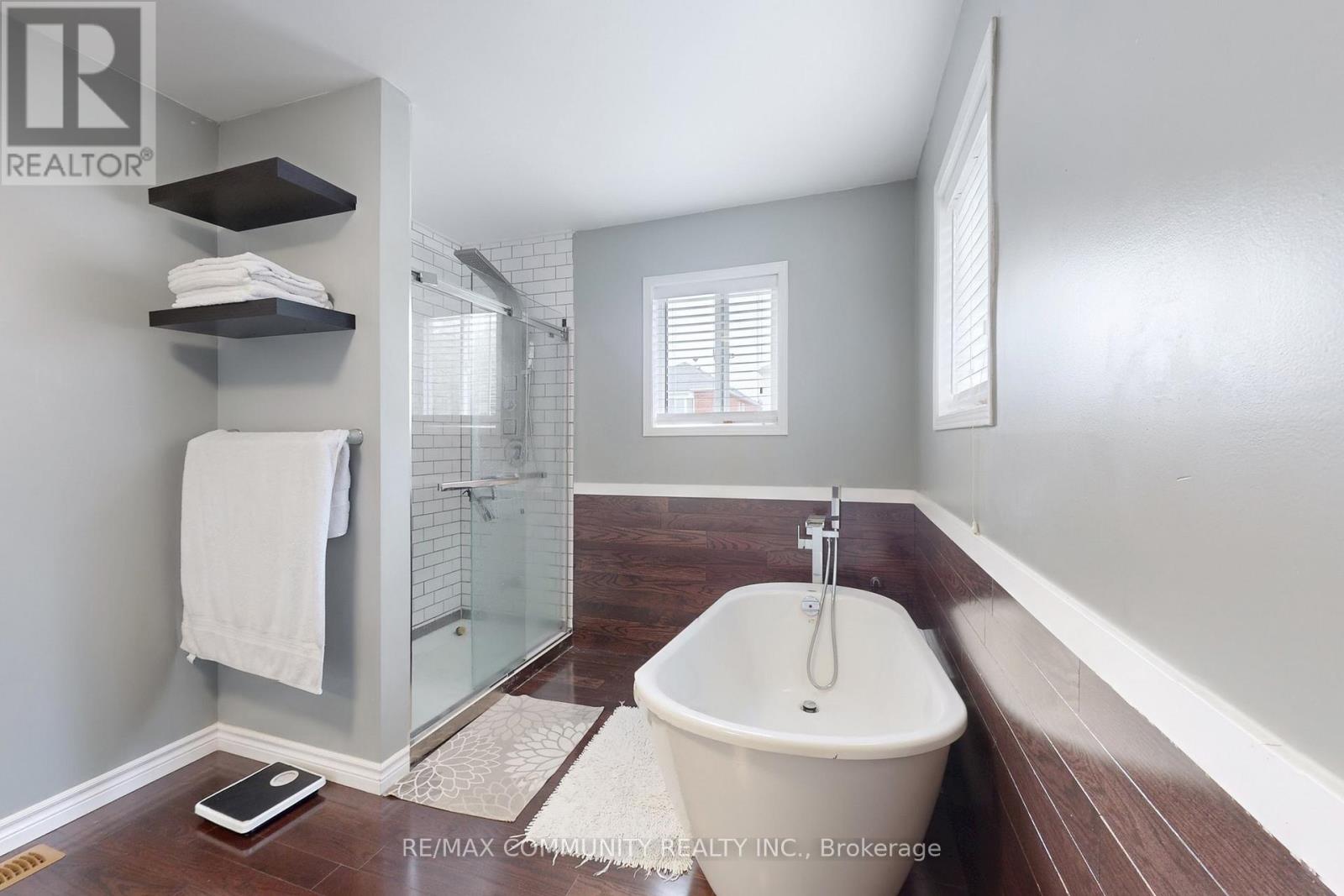 71 Hibbard Drive, Ajax, Ontario  L1Z 1J8 - Photo 32 - E12428582