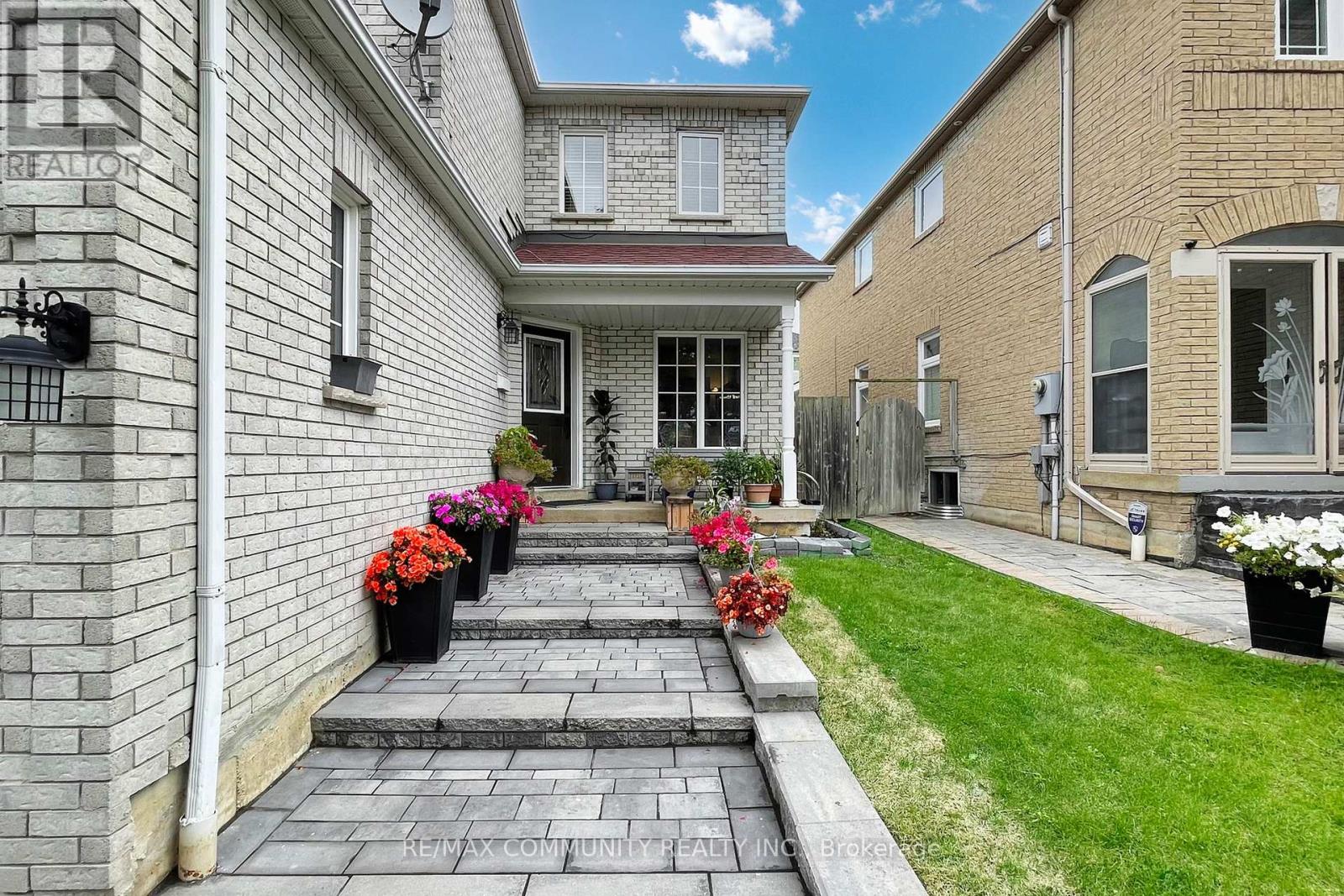 71 Hibbard Drive, Ajax, Ontario  L1Z 1J8 - Photo 49 - E12428582