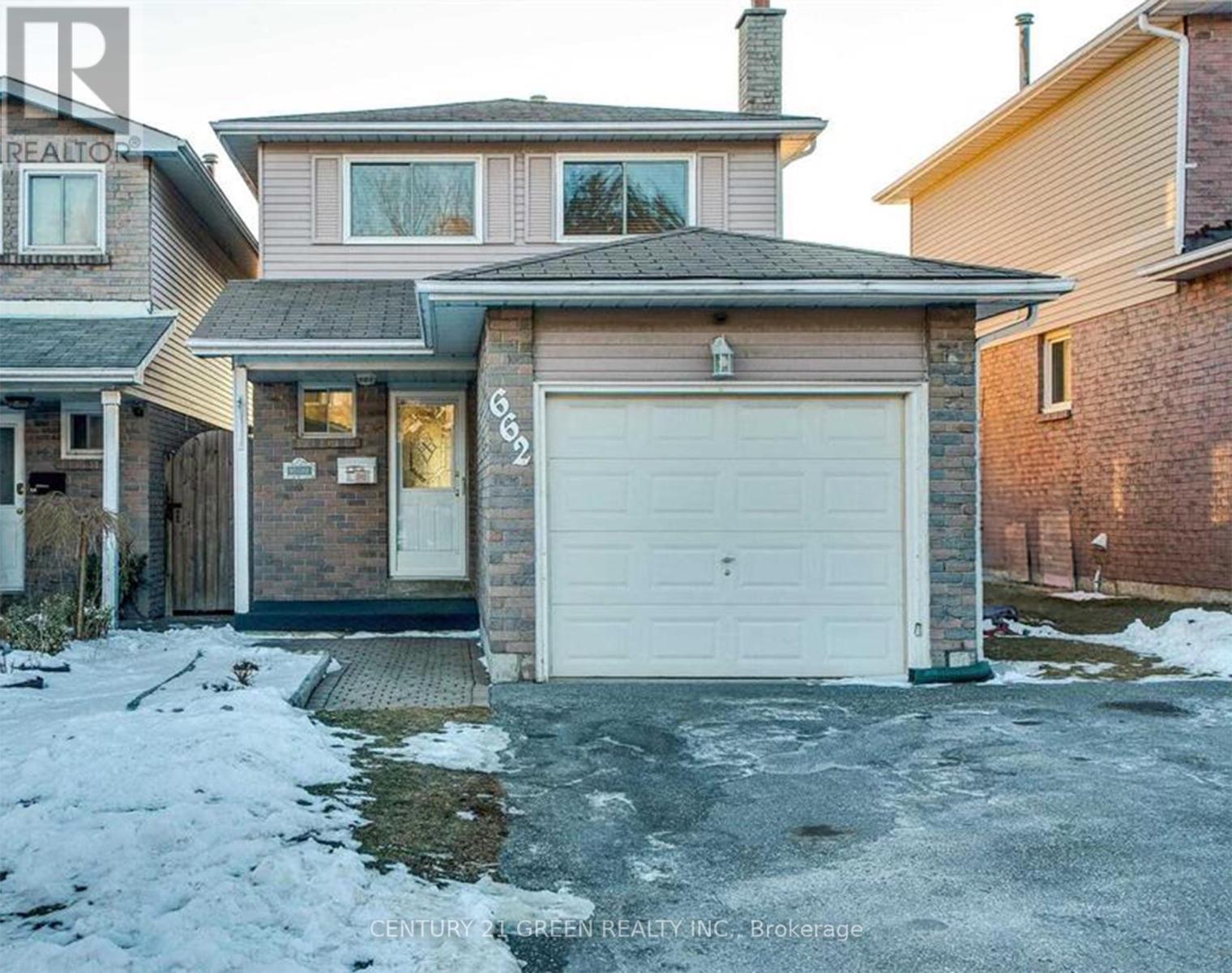Main & 2nd Floor - 662 Grandview Drive, Oshawa, Ontario  L1H 8J3 - Photo 1 - E12428610