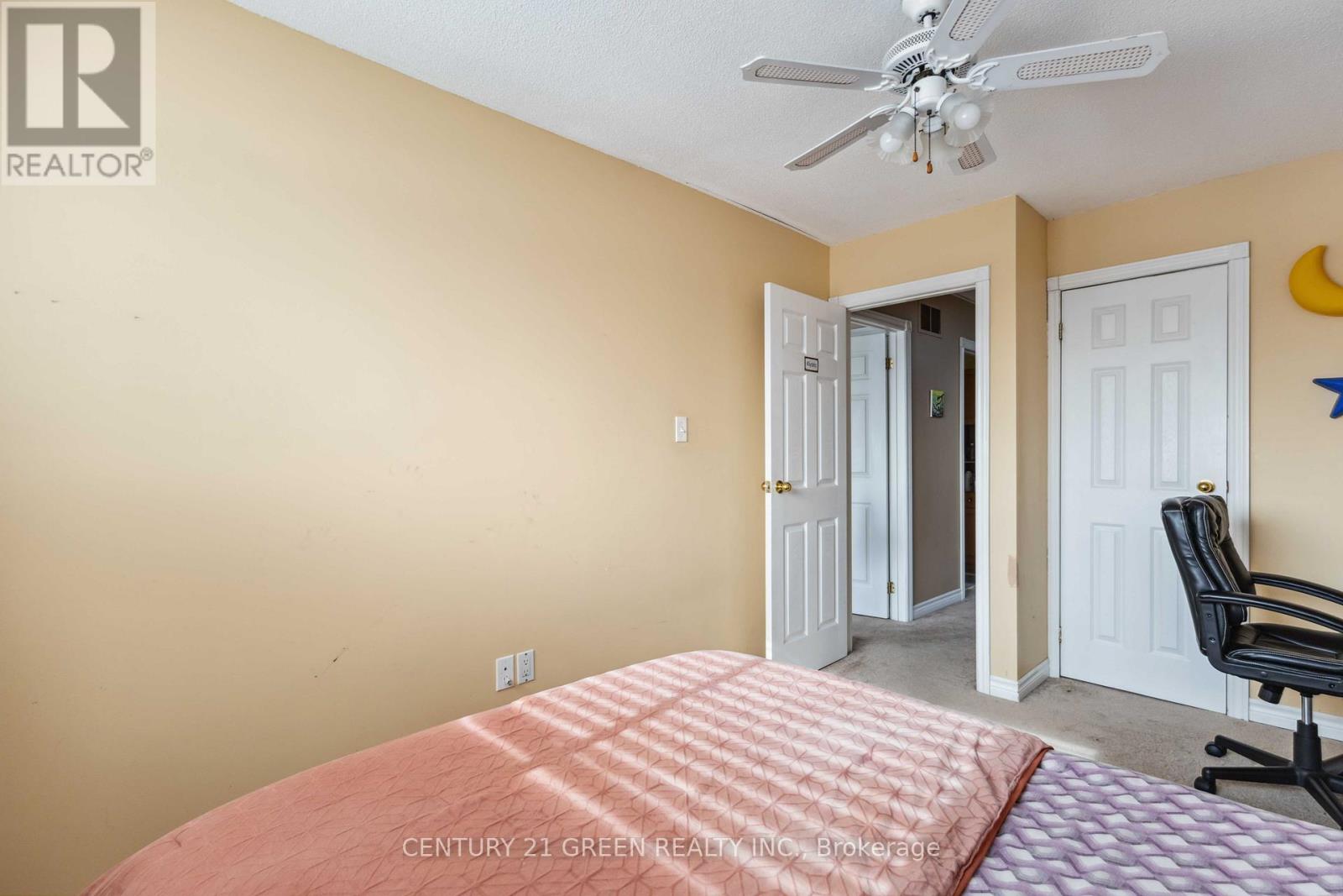 Main & 2nd Floor - 662 Grandview Drive, Oshawa, Ontario  L1H 8J3 - Photo 16 - E12428610