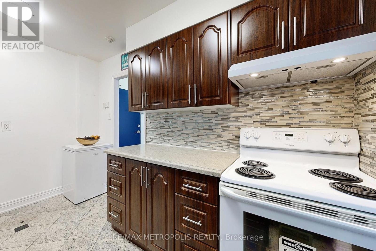 602 - 301 Prudential Drive, Toronto, Ontario  M1P 4V3 - Photo 20 - E12428625