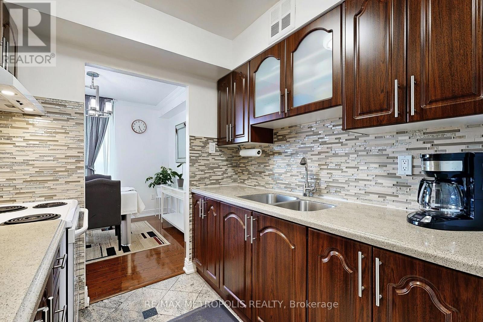 602 - 301 Prudential Drive, Toronto, Ontario  M1P 4V3 - Photo 21 - E12428625