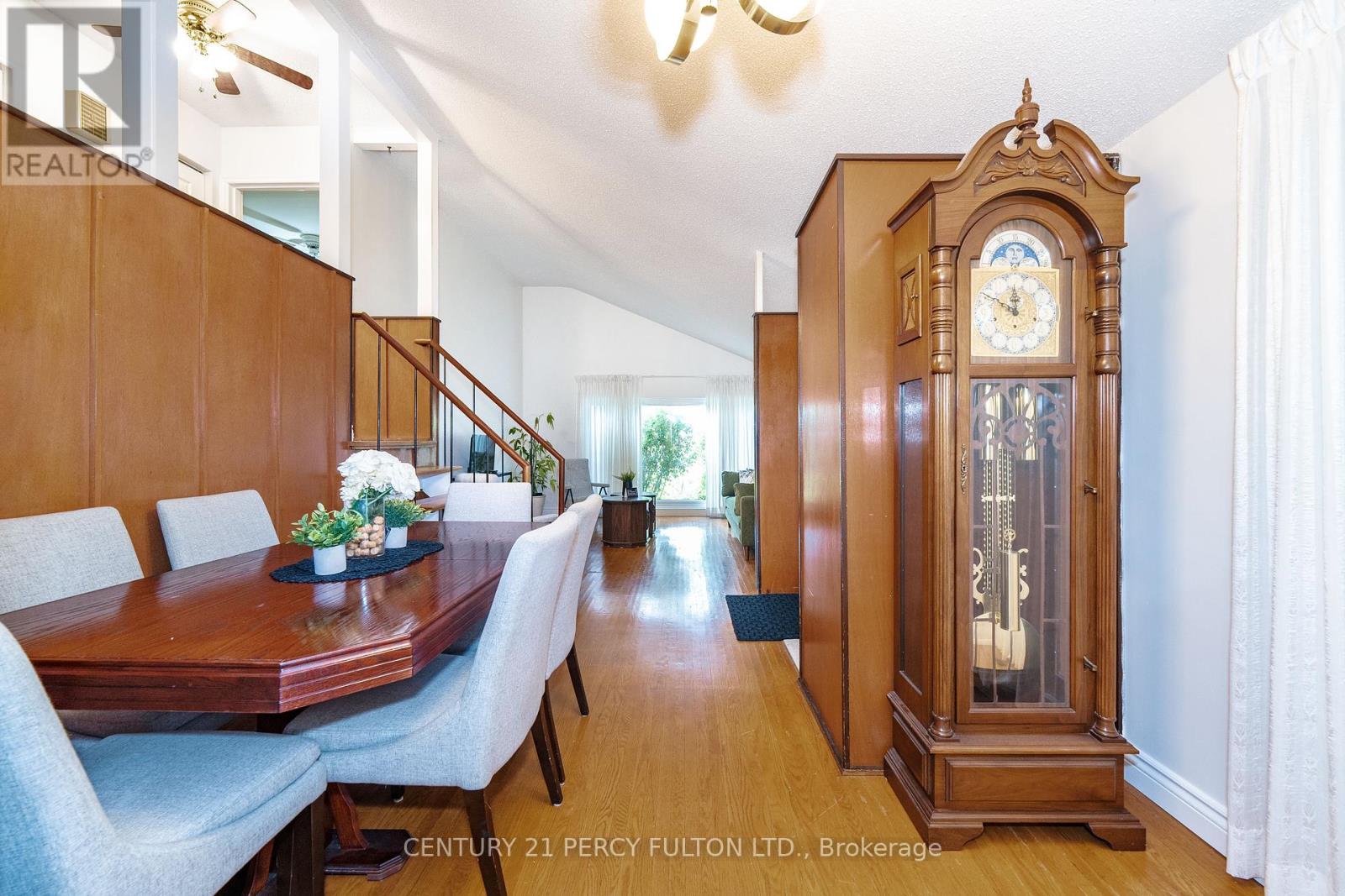 67 Orton Park Road, Toronto, Ontario  M1G 3G7 - Photo 7 - E12428626