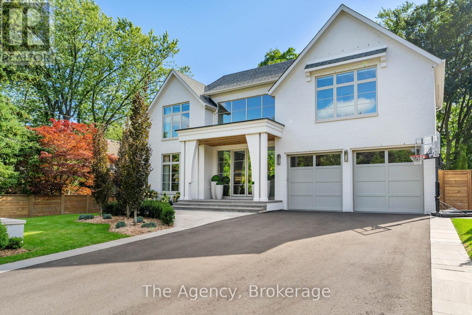 304 Pomona Avenue, Burlington, Ontario  L7N 1T3 - Photo 3 - W12383836