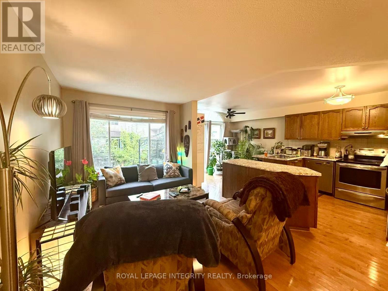 3 Ipswich Terrace, Ottawa, Ontario  K2K 3K4 - Photo 6 - X12428698