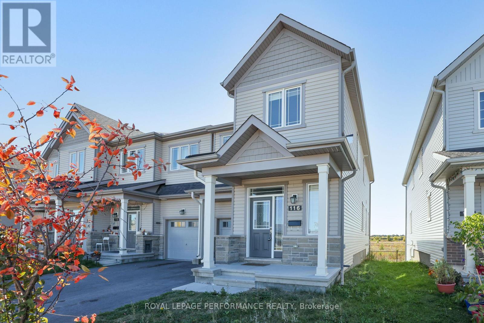 116 Main Halyard Lane, Ottawa, Ontario  K2J 7B6 - Photo 2 - X12428738