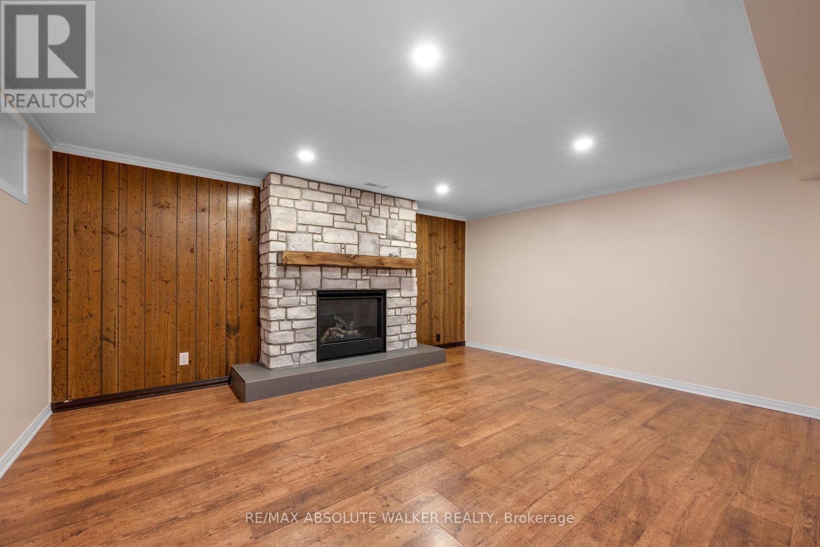 773 Eastvale Drive, Ottawa, Ontario  K1J 6Z9 - Photo 28 - X12428756