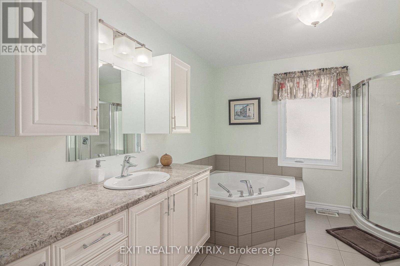 14 Provost Street, North Stormont, Ontario  K0A 1R0 - Photo 28 - X12428771