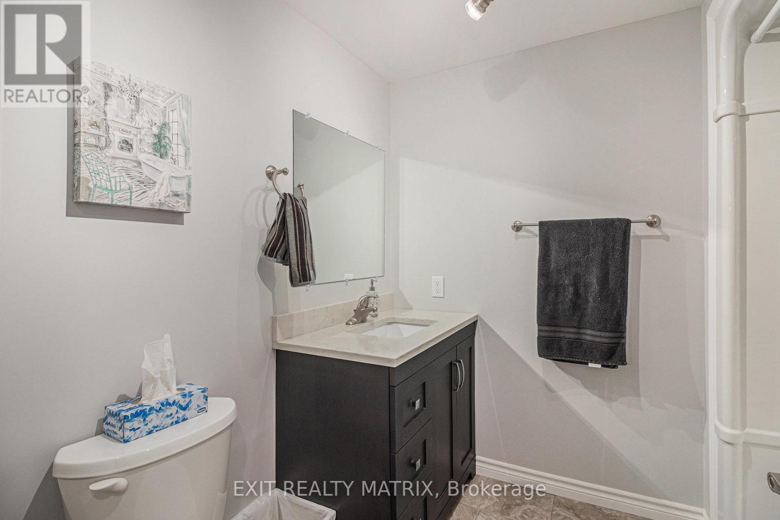 14 Provost Street, North Stormont, Ontario  K0A 1R0 - Photo 33 - X12428771