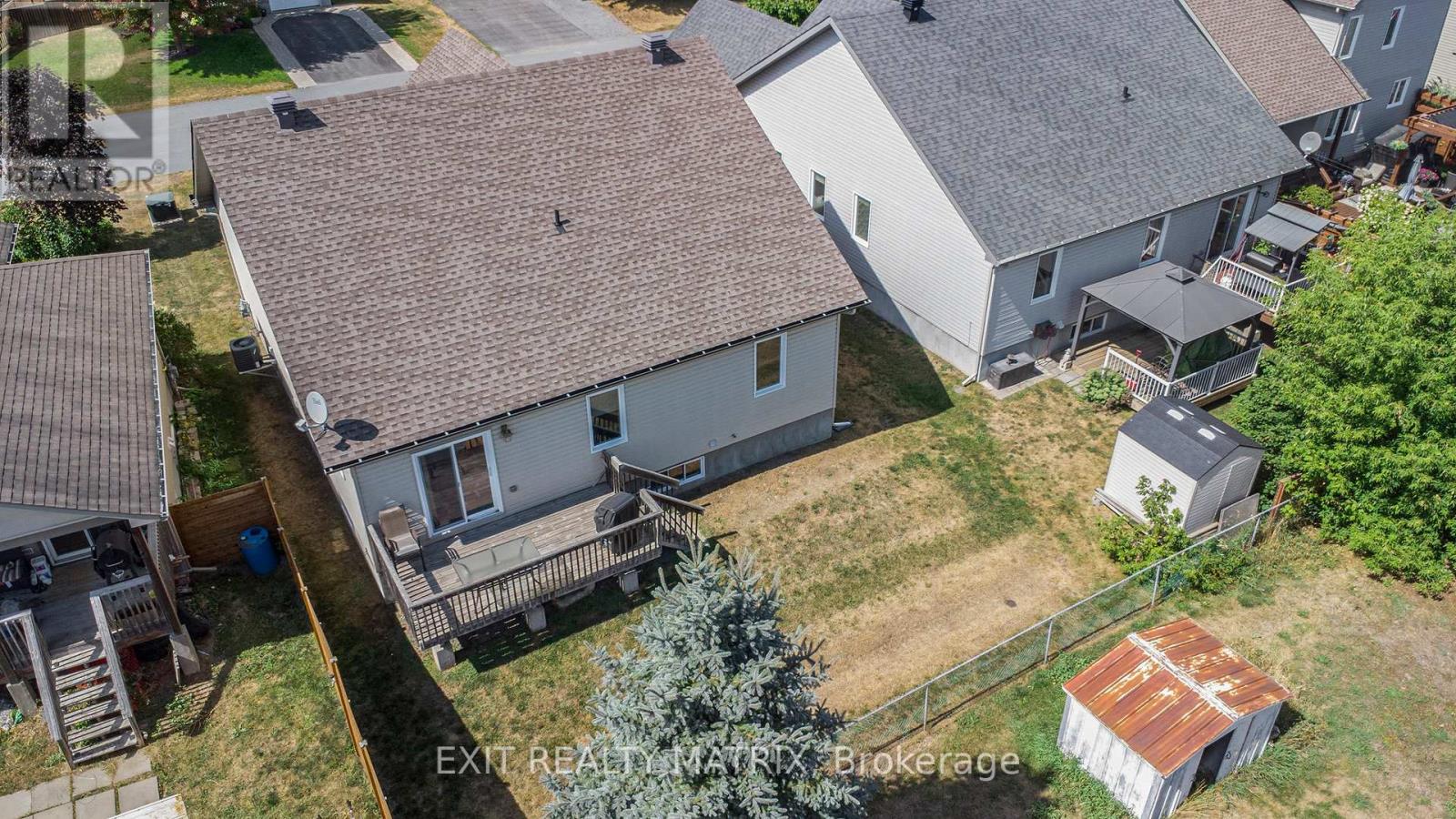 14 Provost Street, North Stormont, Ontario  K0A 1R0 - Photo 41 - X12428771