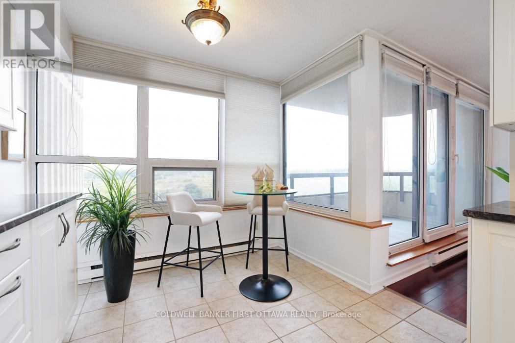 807 - 1500 Riverside Drive, Ottawa, Ontario  K1G 4J4 - Photo 11 - X12428785