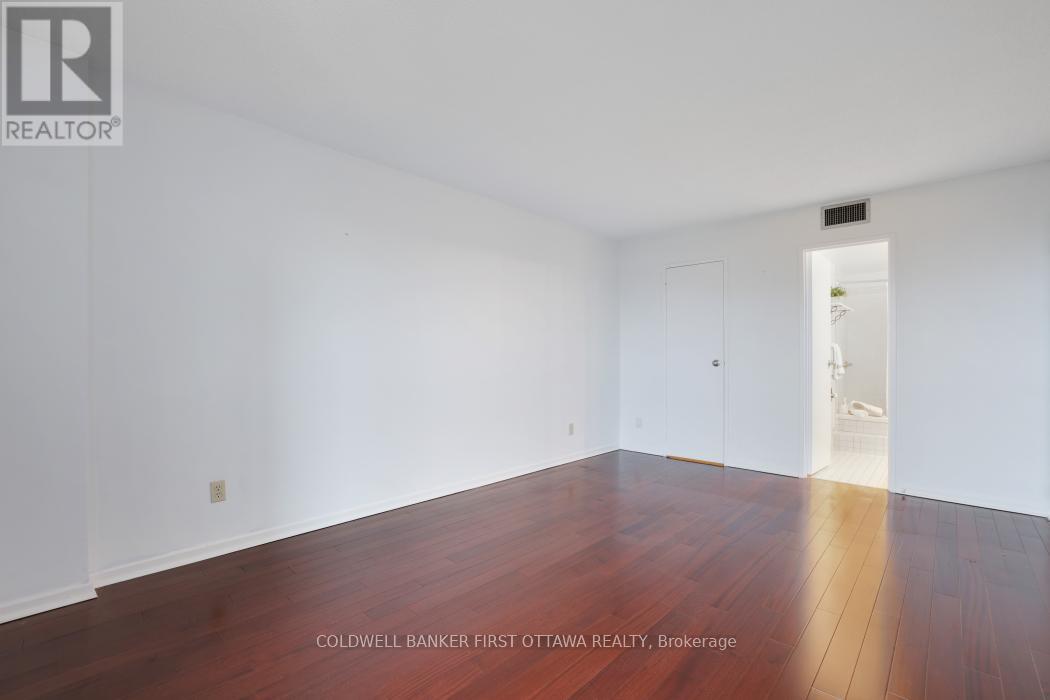 807 - 1500 Riverside Drive, Ottawa, Ontario  K1G 4J4 - Photo 24 - X12428785
