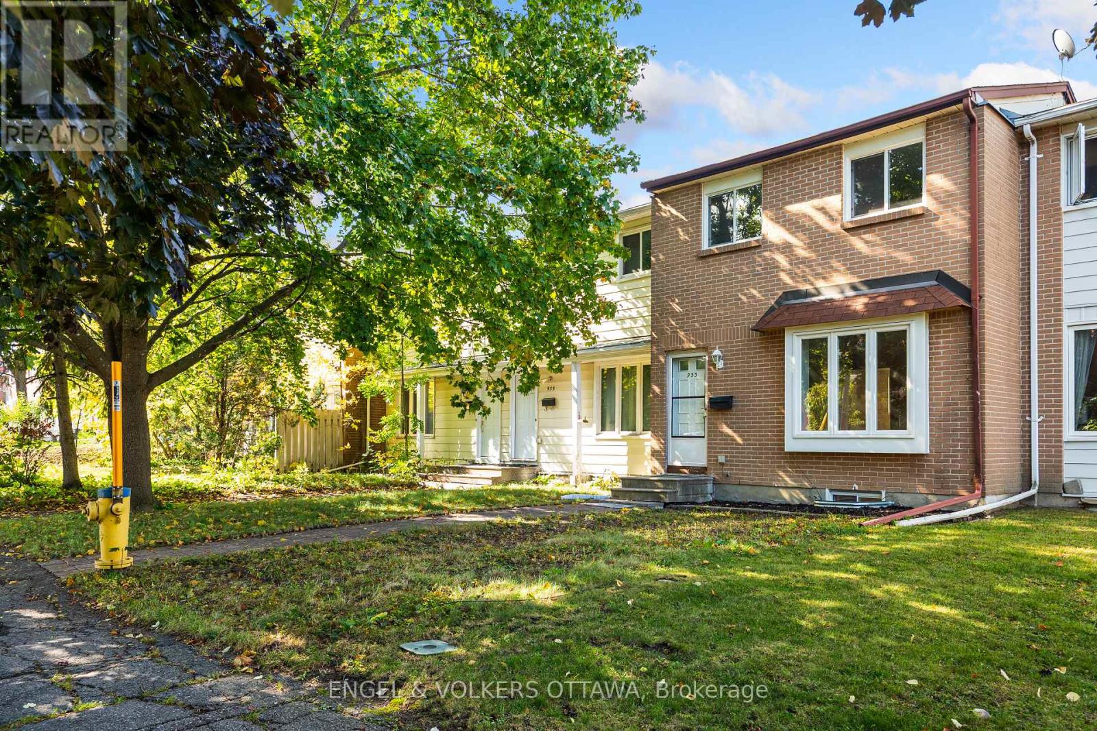 933 GREENBRIAR AVENUE, ottawa, Ontario