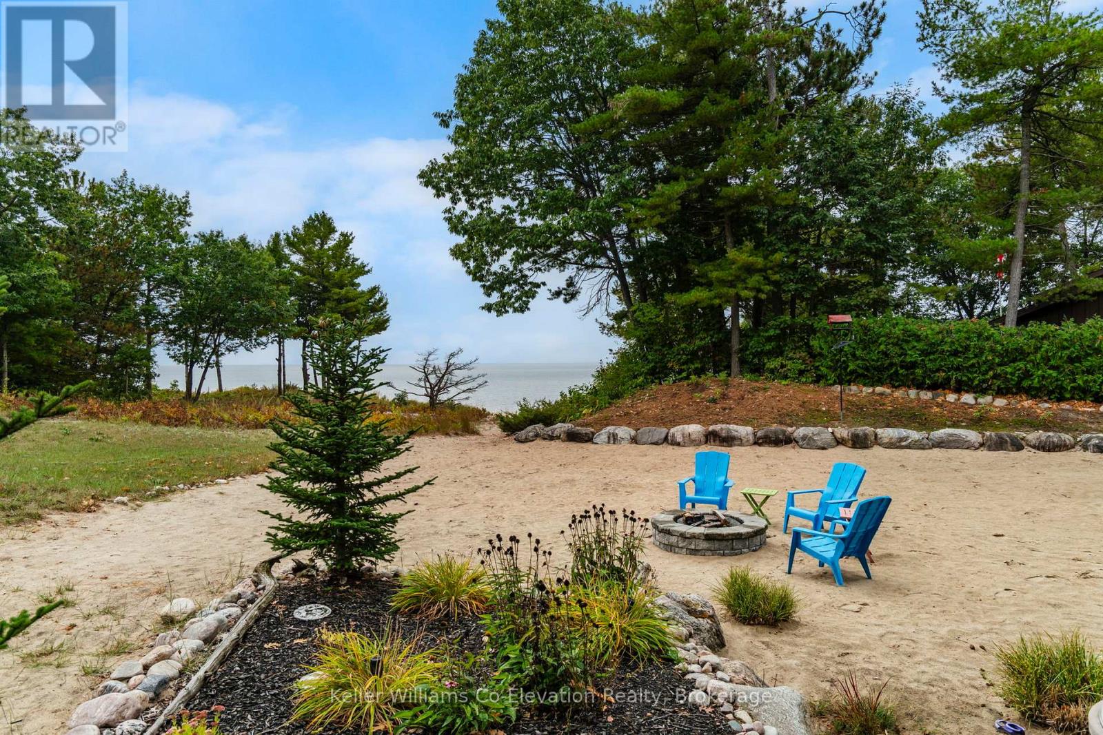 15 Rue De Parc, Tiny, Ontario  L9M 0H4 - Photo 3 - S12428783